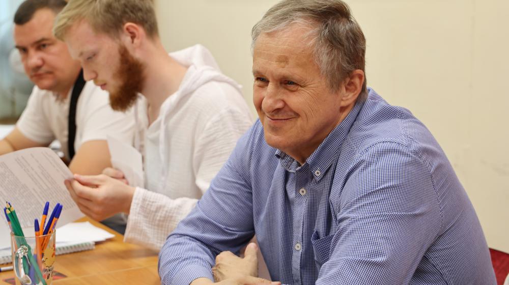 КПРФ-Югра. Алексей Савинцев поднял вопрос о поддержке национального кинематографа