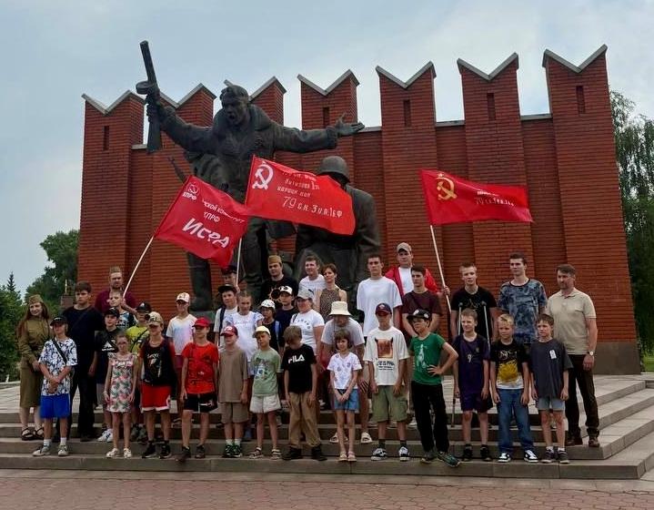 Подмосковные коммунисты: Наш труд и солидарность – путь к победному социализму!