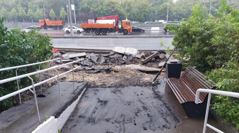 «MSK1.ru»: Москвичи массово жалуются  в Народную приемную КПРФ на благоустройство в ВАО