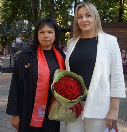 Акция "Красный букет" на Ставрополье