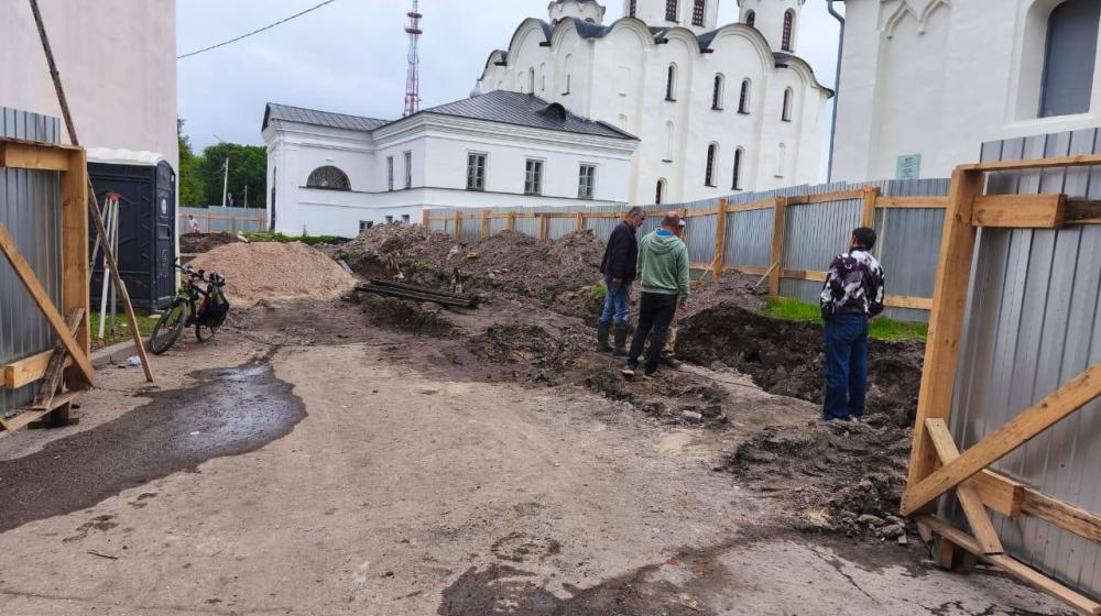 Сергей Обухов про археологическую сенсацию в Великом Новгороде и ее геополитическое измерение