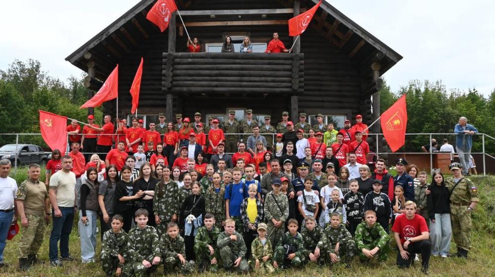 В Ульяновске прошёл слёт «Школы защитников Родины» при поддержке члена ЦК КПРФ, сенатора Айрата Гибатдинова