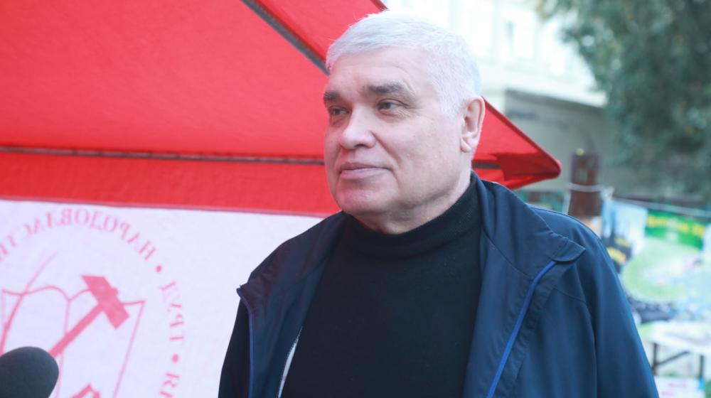 В Омске пришли уже ставшие традиционными пикеты в поддержку Народного референдума КПРФ
