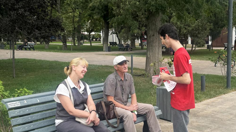 «Красные в городе»: комсомольцы Махачкалы провели предвыборную агитационную акцию