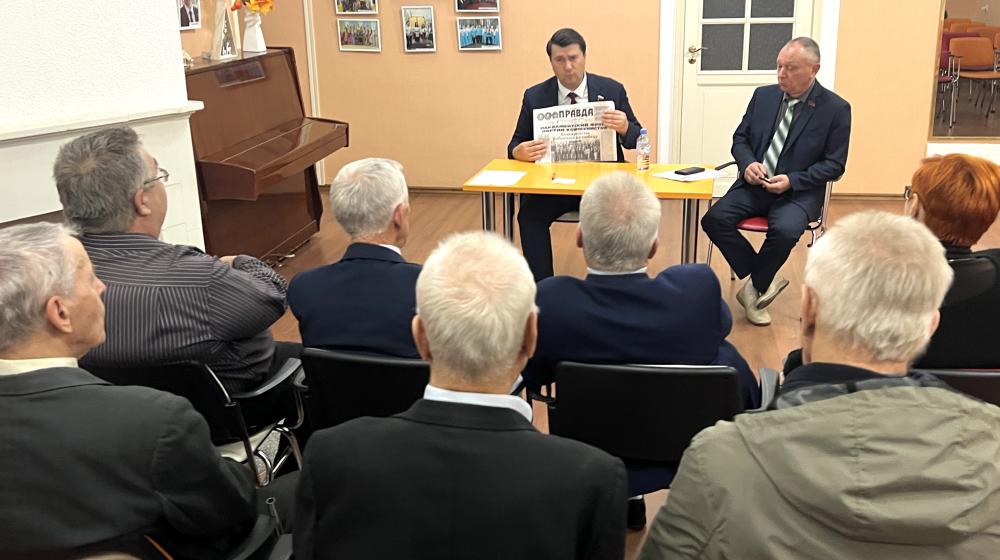 Олег Лебедев провёл встречи с жителями города Великий Устюг Вологодской области