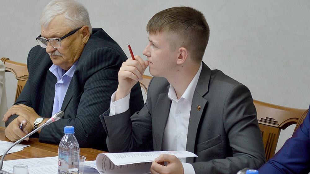 Алтайский край. Фракция КПРФ против усложнения процедуры публичных слушаний!
