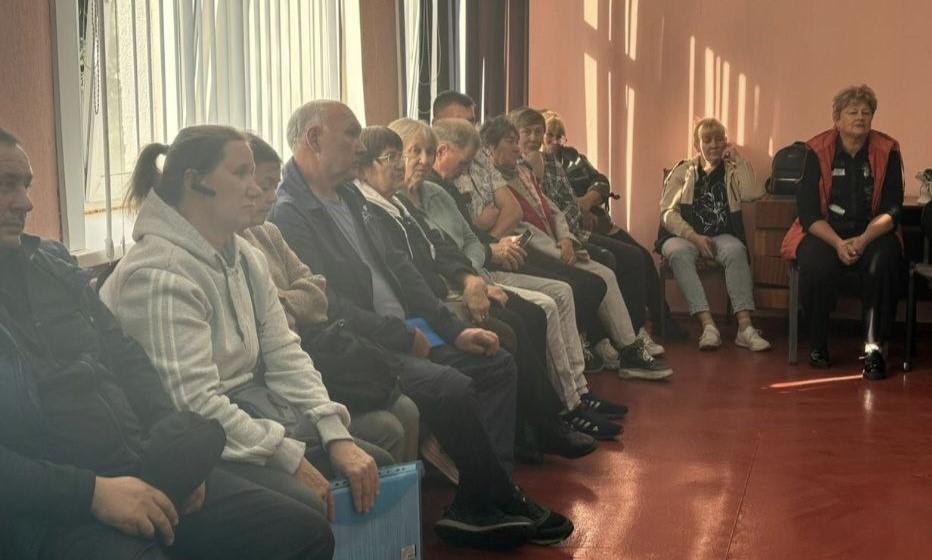 Алтайский край. Мария Прусакова вместе с депутатами фракции КПРФ в АКЗС провела встречу с избирателями на родине В.М. Шукшина