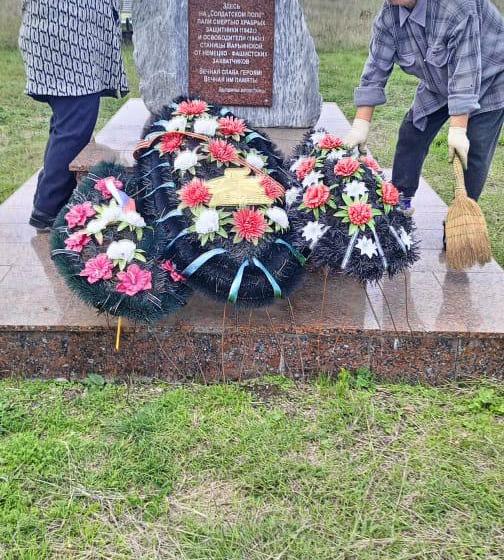 На Ставрополье продолжилась акция по благоустройству мемориальных комплексов