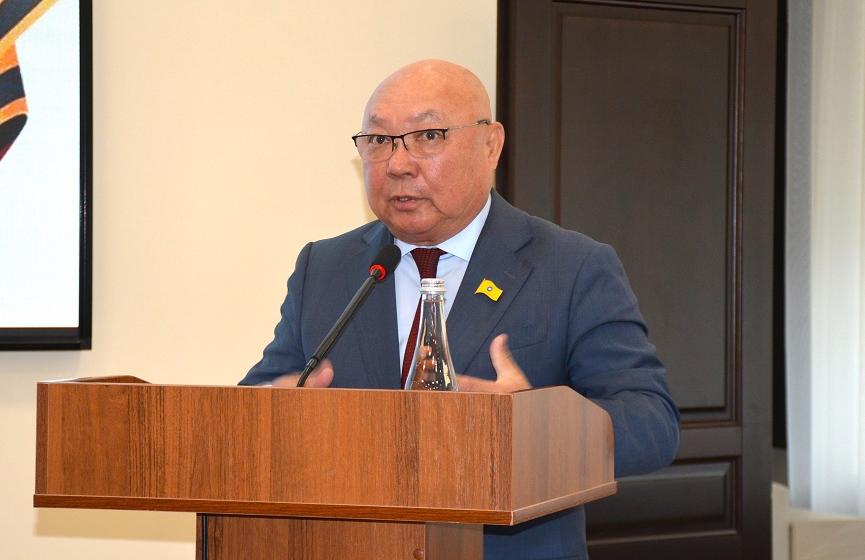 Заместитель Председателя Народного Хурала – руководитель фракции КРО КПРФ в парламенте Калмыкии Николай Нуров  выступил на  Всероссийской научной конференции