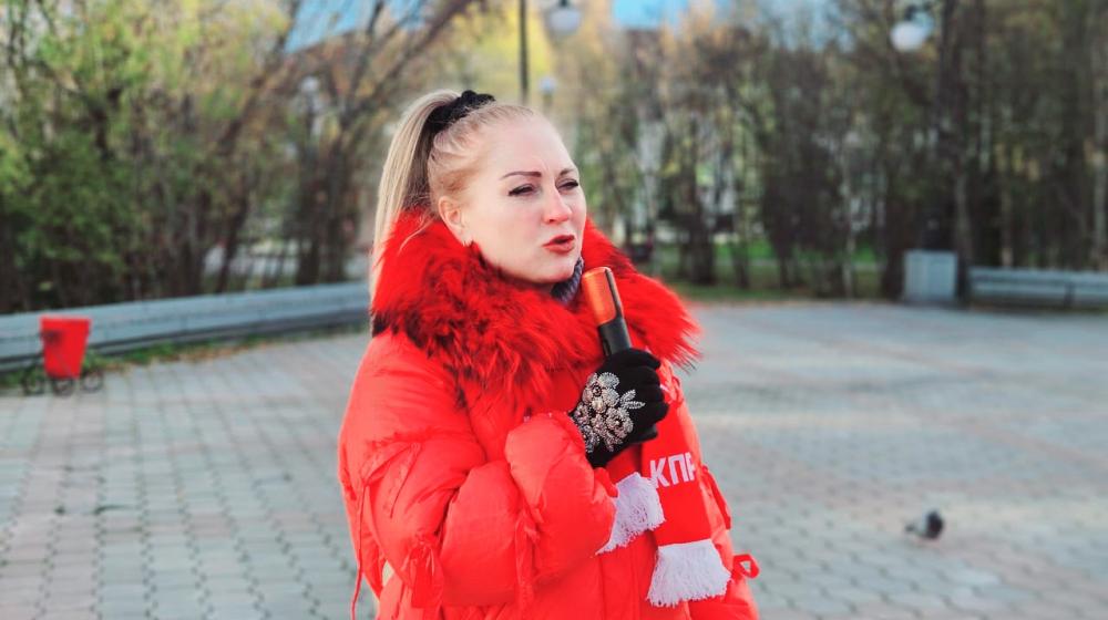 Ямало-Ненецкий АО. В Салехарде прошел  митинг, посвященный событиям «черного октября 1993 года»