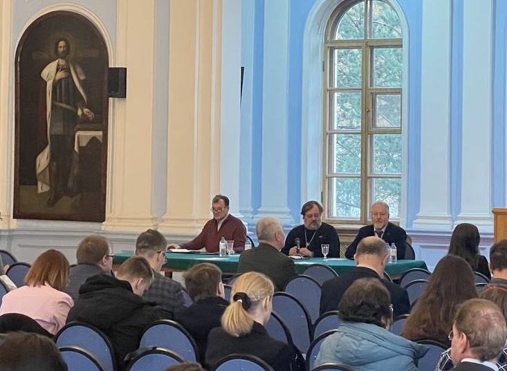 Цивилизационный шторм: спасет ли Россию её «духовный ДНК»? Депутат С.П.Обухов выступил на международной конференции в Петербургской митрополии