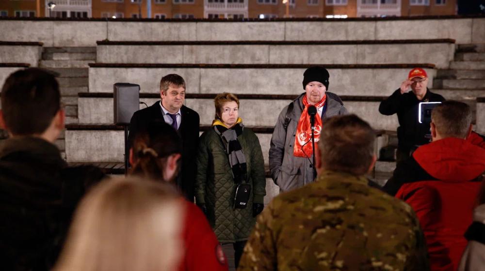 Денис Парфенов в Некрасовке: против платных парковок, роста тарифов ЖКХ и закатывания денег в асфальт!