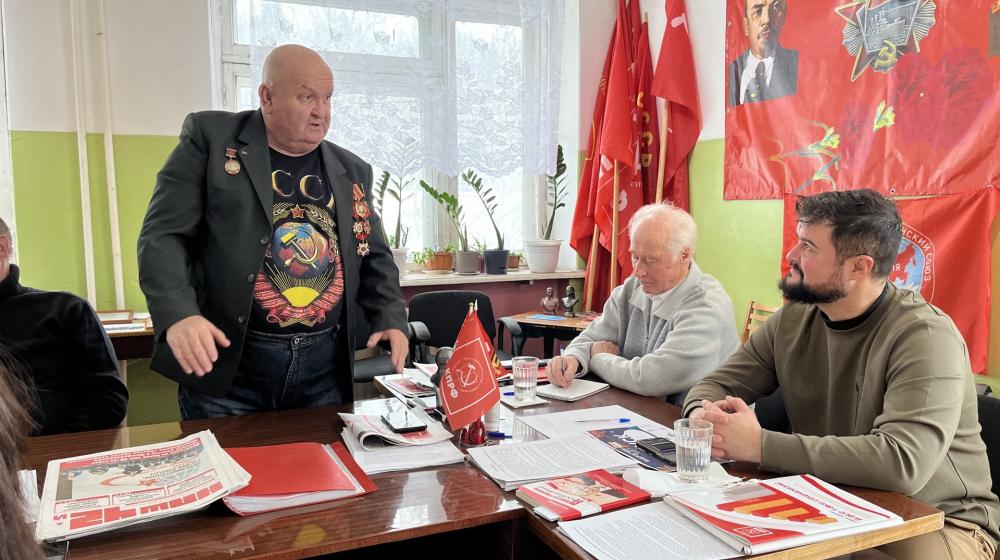 Кемерово. Партактив Таштагольского округа взволнован падением уровня жизни населения
