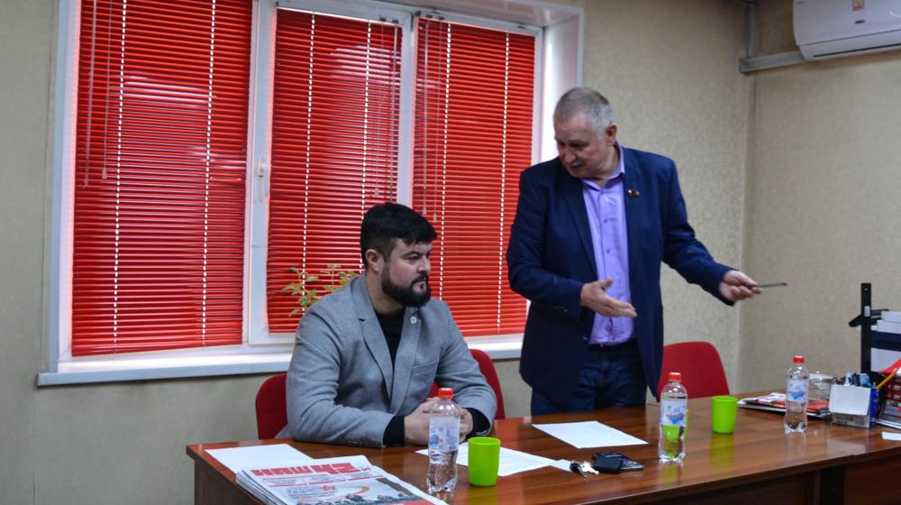 Кузбасс. Секретарь обкома обсудил с партактивом Новокузнецка ключевые вопросы партийной работы