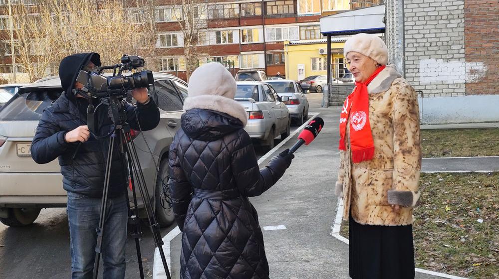 Тюменские коммунисты передали гуманитарный груз для бойцов СВО