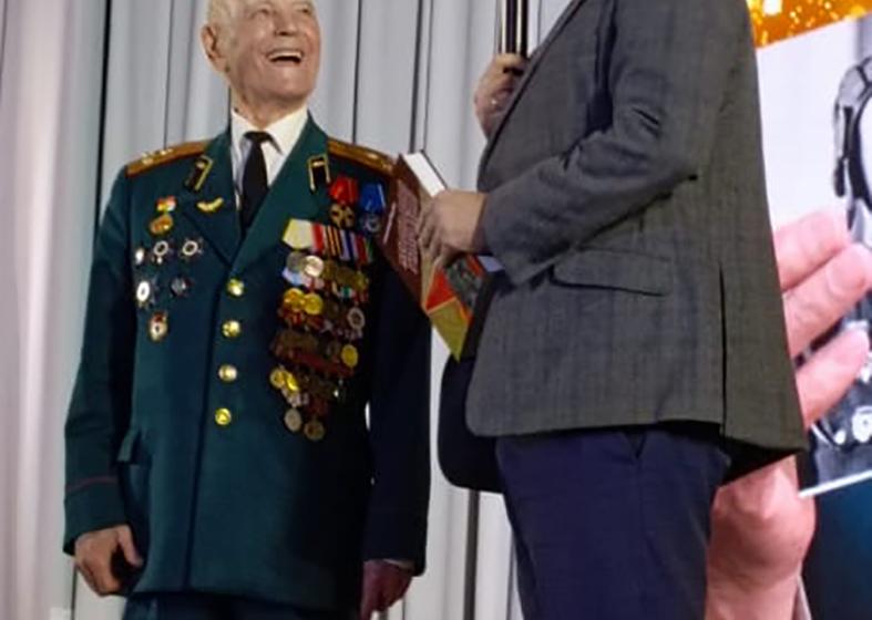 Коммунисты поздравили со 101-летием Почётного гражданина Воронежской области Н.Н. Борисова