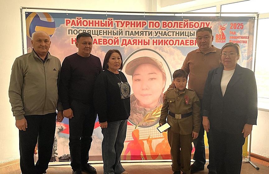 Калмыкия. Депутат-коммунист, участник СВО Ибрагим Шихалиев учредил приз для победителей турнира памяти Даяны Нуглаевой