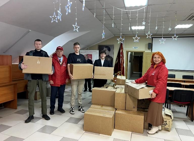 Подарки детям Луганска от коммунистов Ставрополья