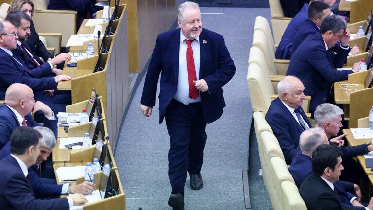 Сергей Обухов - RTVI: КПРФ готовит проект Налогового кодекса с налогами на богачей