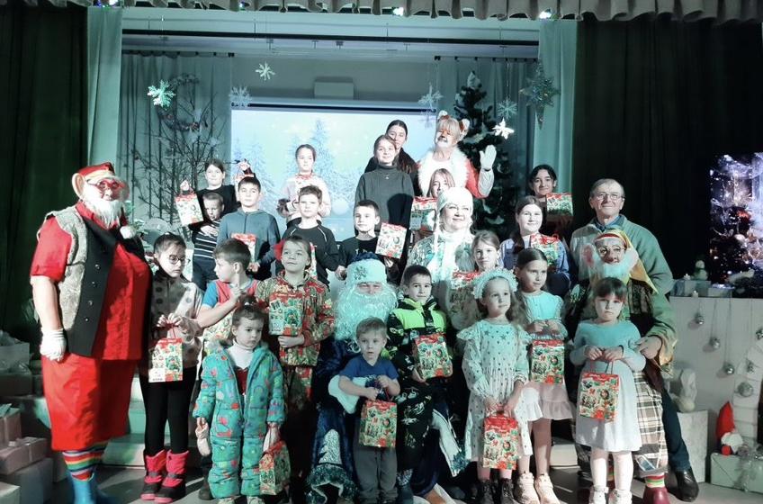 Севастополь. КПРФ дарит Новогодний праздник