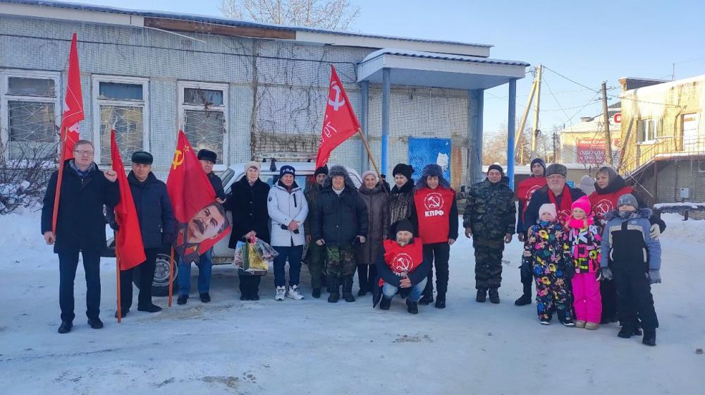 Гуманитарный конвой коммунистов Пензенской области стартовал из Каменки