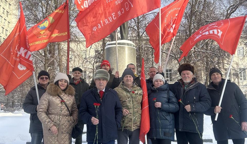 В Казани состоялись мероприятия, посвященные Дню памяти В.И. Ленина
