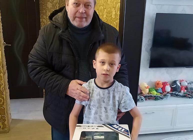 Сергей Гаврилов: «Новогодние подарки – юным белгородцам и детям войны»