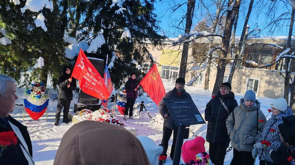 Подмосковные коммунисты: Мы всегда рядом с народом!