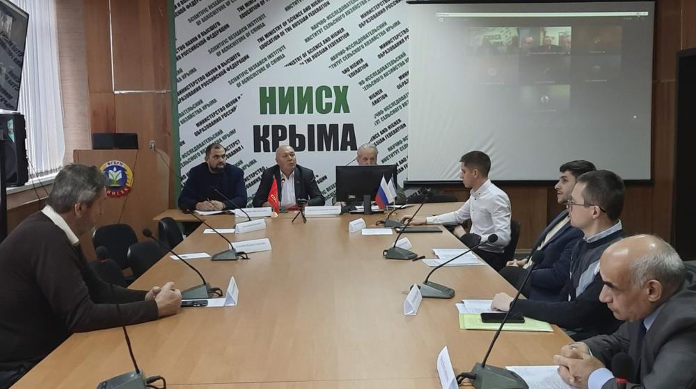 Крым. Только все вместе мы сможем выполнить задачи, поставленные Президентом РФ и Президиумом ЦК КПРФ!