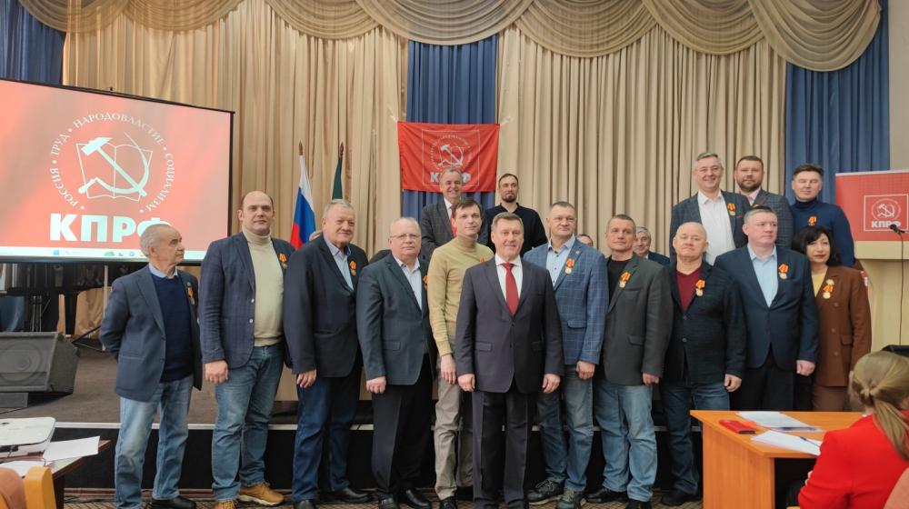 «Чтобы победить, надо бороться!»: Новосибирские коммунисты начали подготовку к выборам в Госдуму