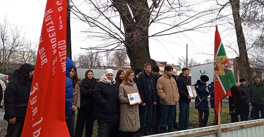 В городе Городовиковске Республики Калмыкия отметили День памяти воинов-интернационалистов