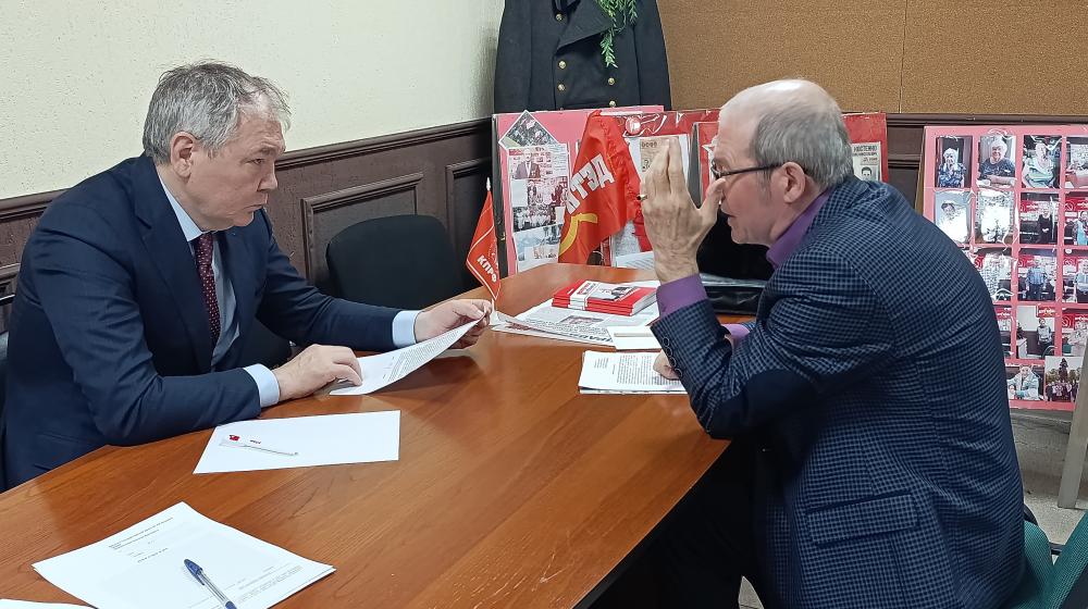 Леонид Калашников провел работу в своем округе