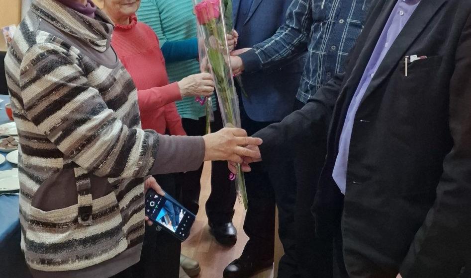 Рязанские коммунисты поздравили женщин-общественниц и своих боевых соратниц с Международным женским Днём