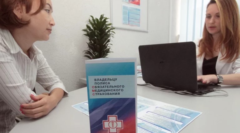 Алексей Куринный, Михаил Матвеев и Сергей Обухов - RTVI: 66 млрд ₽ на иностранное здоровье, а на больных детей собираем СМС?
