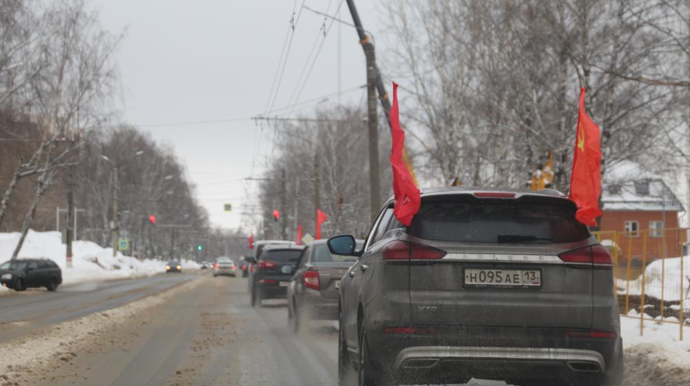 «За Сталина! За Родину!»: В Мордовии прошел автопробег в память о вожде