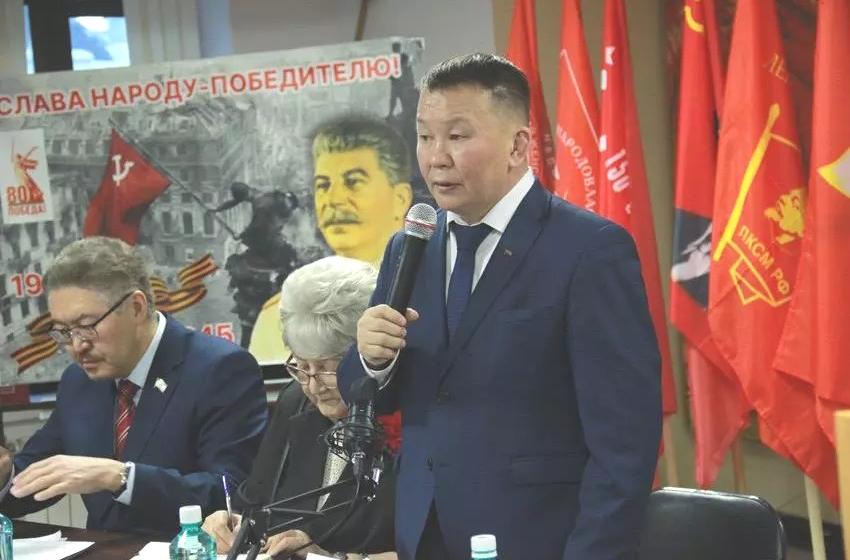 Якутский депутат-коммунист Вячеслав Куличкин вошел в комитет по СМИ