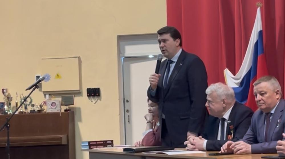 Тверская область. Олег Лебедев провел встречу студентов с Героями