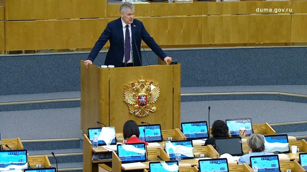 Думское большинство не поддержало законопроект фракции КПРФ о смягчении муниципального фильтра при выдвижении кандидатур на выборы глав регионов