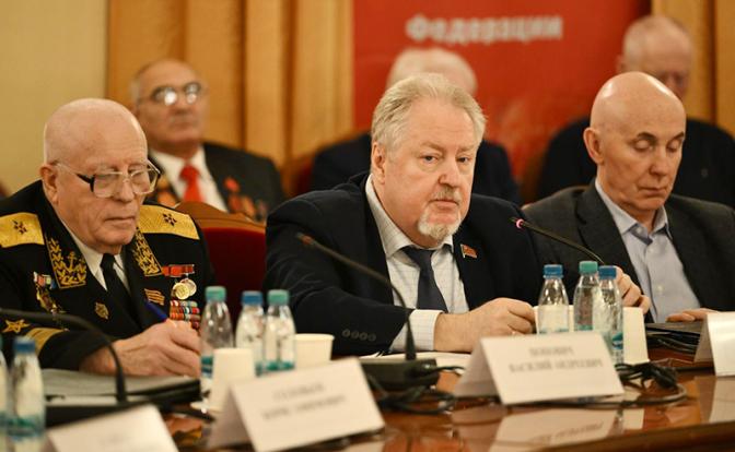 Сергей Обухов – «Свободной прессе»: Власть говорит правильные вещи, а потом кто-то сбегает за границу и архивы пропадают