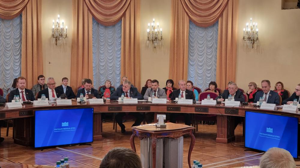 «Регионы теряют стимулы к развитию»: Николай Васильев подвел итоги круглого стола по бюджетной политике