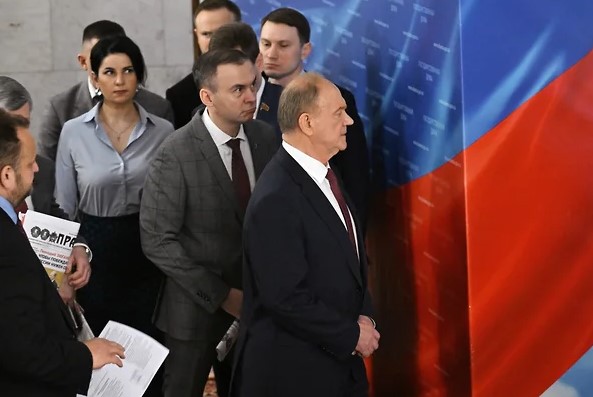 Юрий Афонин и Сергей Обухов «Коммерсанту» про предвыборную акцию КПРФ «Народный кандидат»