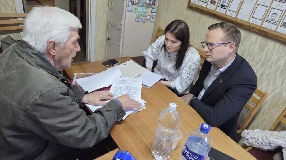 Депутат Госдумы фракции КПРФ Владимир Исаков провёл приём населения в городе Узловая Тульской области