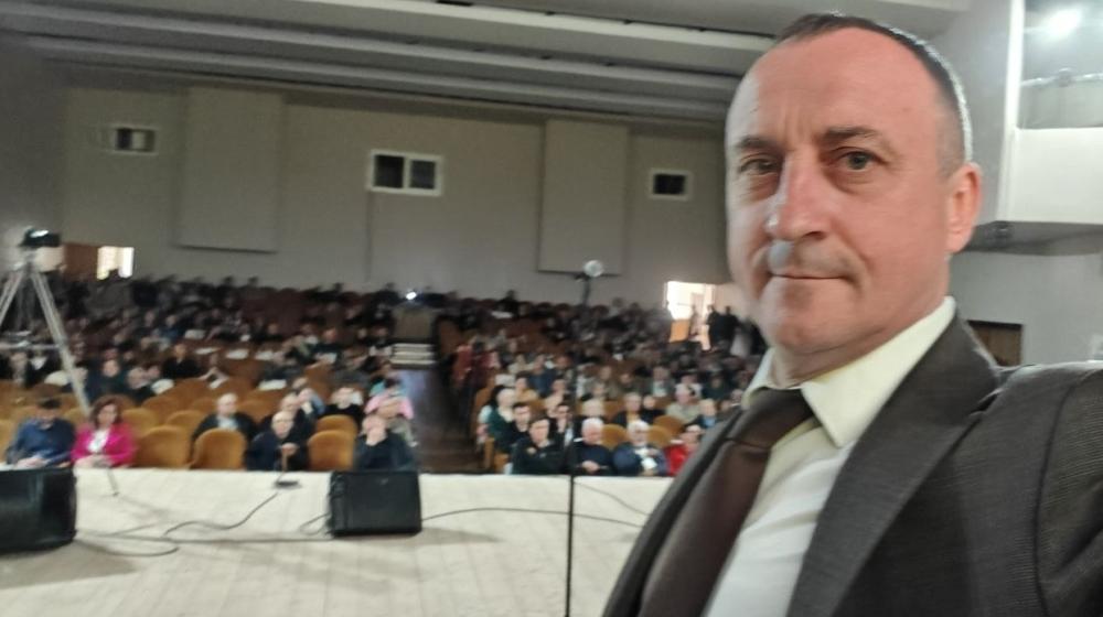 Краснодарский край. В Новокубанском районе по инициативе коммуниста-депутата прошел митинг с оценкой хода мусорной реформы в крае