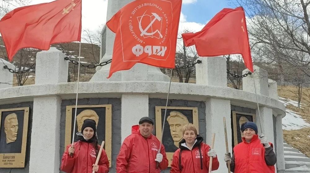 В Забайкалье коммунисты проводят акцию «Памятникам истории и культуры – заботу и внимание!»