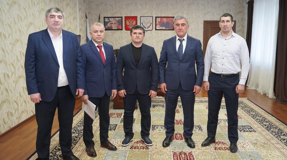 Республика Дагестан. КПРФ продолжает оказывать помощь пострадавшим от наводнения