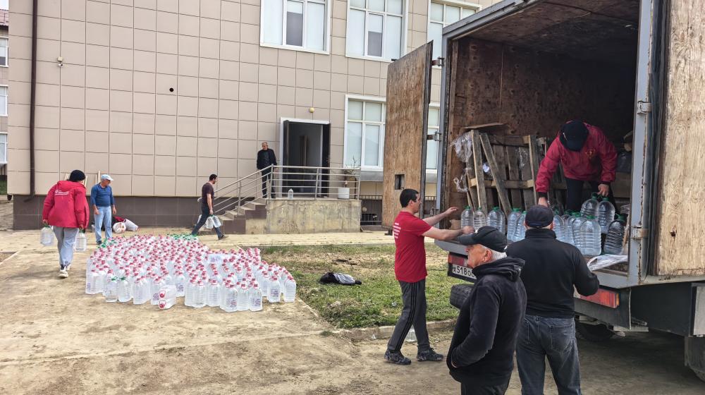 Очередная партия воды доставлена в Дагестан от коммунистов КЧР