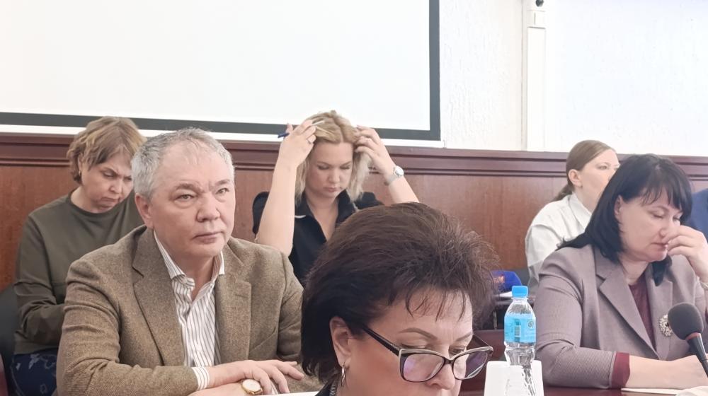 Леонид Калашников провел рабочую неделю в избирательном округе, уделяя пристальное внимание насущным проблемам Тольятти