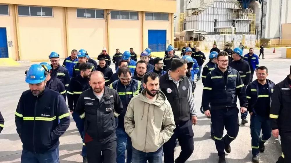 Газета «Правда»: Турецкие металлурги и шахтёры вышли на тропу войны