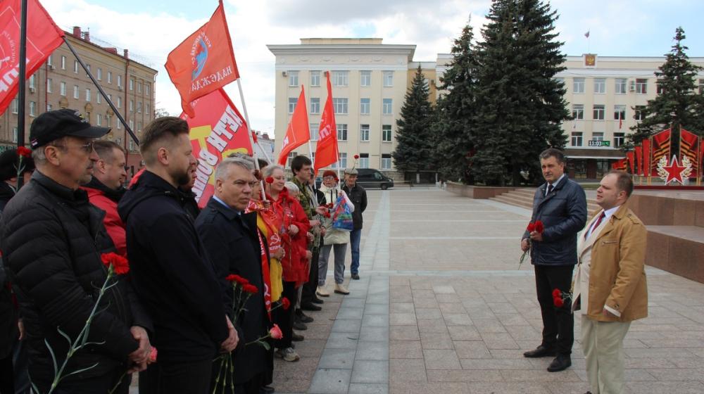Мир! Труд! Май! Первомай-2026 в Брянске