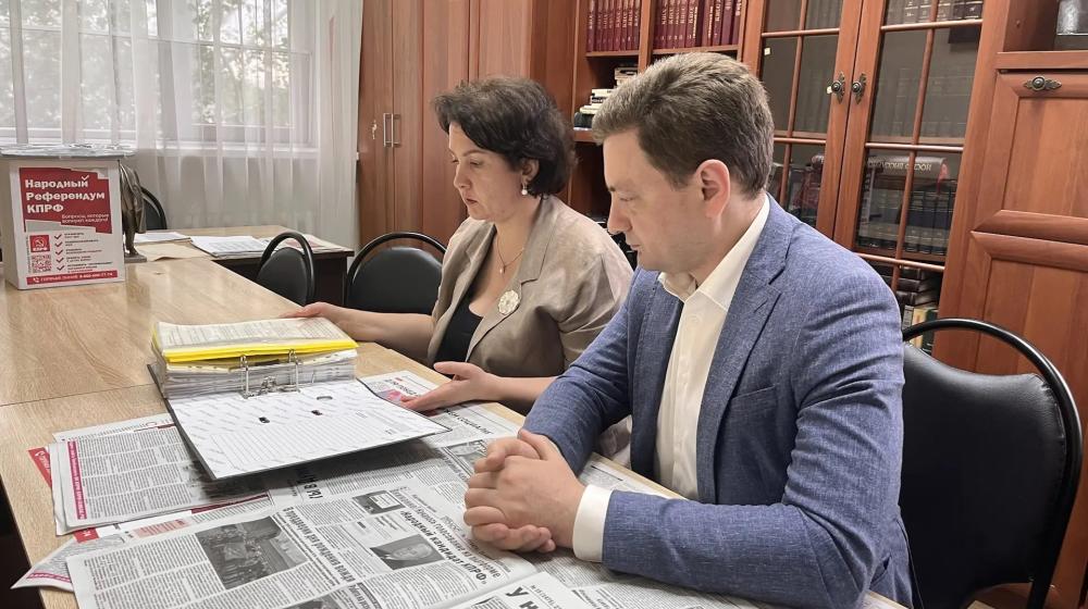 Секретарь ЦК КПРФ, депутат Государственной Думы РФ Г.П. Камнев посетил Тамбовскую область и провёл рабочую встречу с секретариатом обкома КПРФ